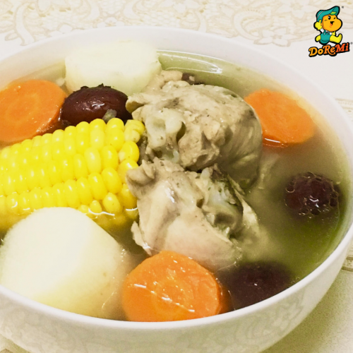 Huai Shan Carrot Soup with Corn 淮山玉米胡萝卜