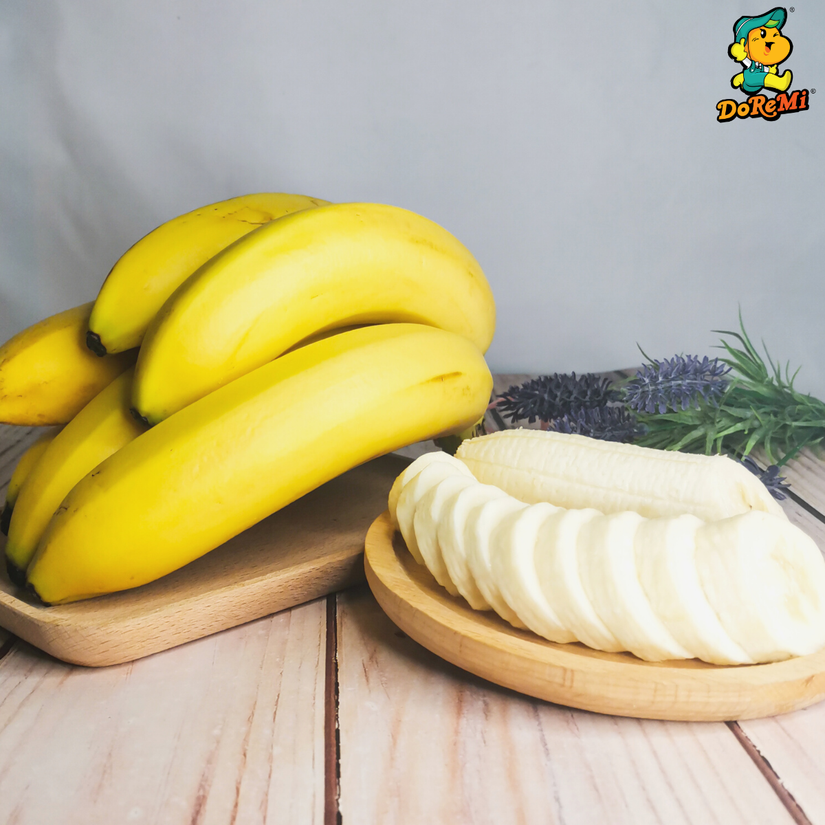 Banana (800g-1kg+/-)
